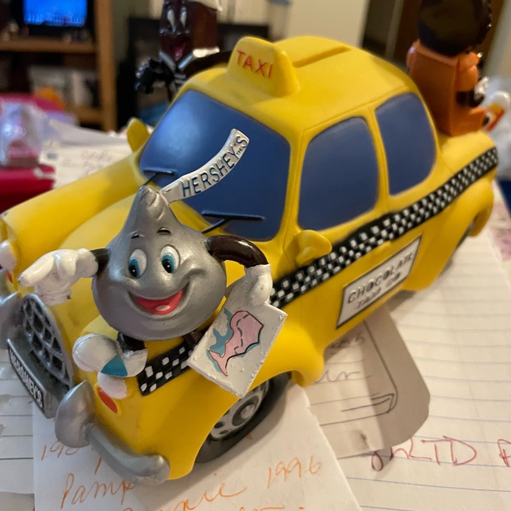 Hershey's Yellow Taxi Bank